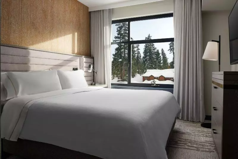 スイート, The Westin Monache Resort, Mammoth