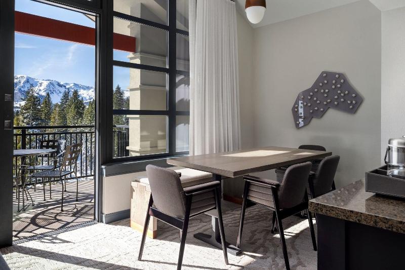 디럭스 스위트, The Westin Monache Resort, Mammoth