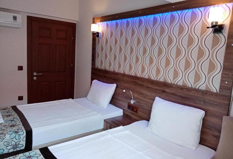 اتاق استاندارد با بالکن, Dolphin Apart