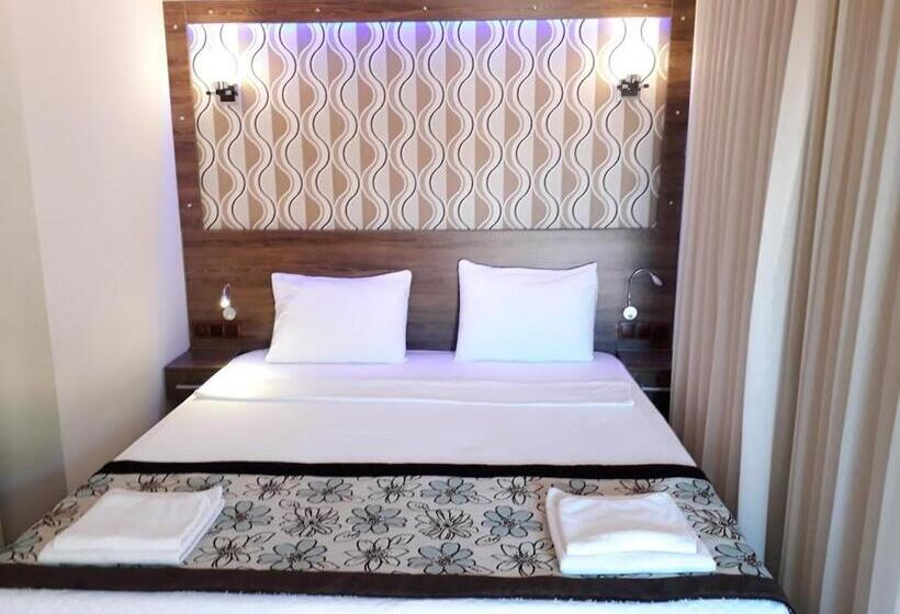 اتاق استاندارد با بالکن, Dolphin Apart