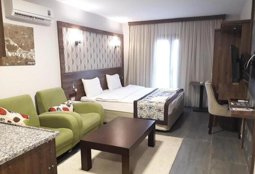 اتاق لوکس با بالکن, Dolphin Apart