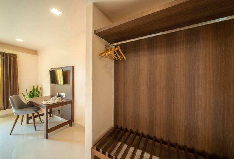 Escritório Deluxe, Elys Ees Serviced Suites