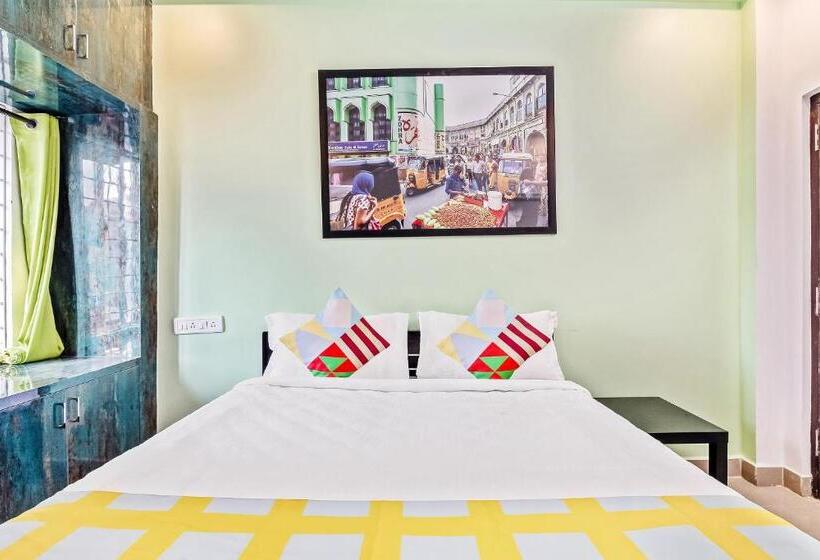 Quarto Estandar, Collection O Vennela Residency