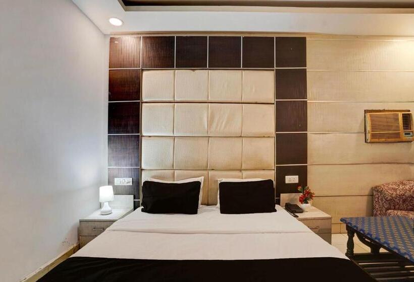 חדר קלאסי לשלושה, Oyo 75572  Neel