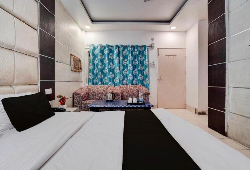 חדר קלאסי לשלושה, Oyo 75572  Neel