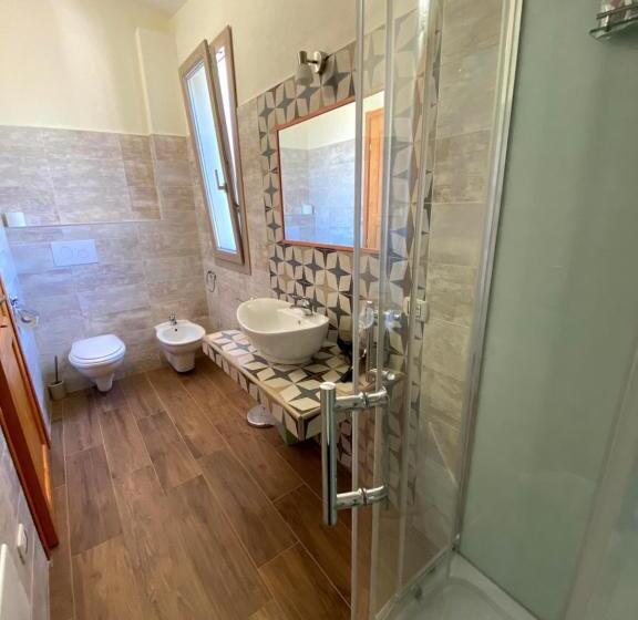 חדר סטנדרט לארבעה, Janas B&b