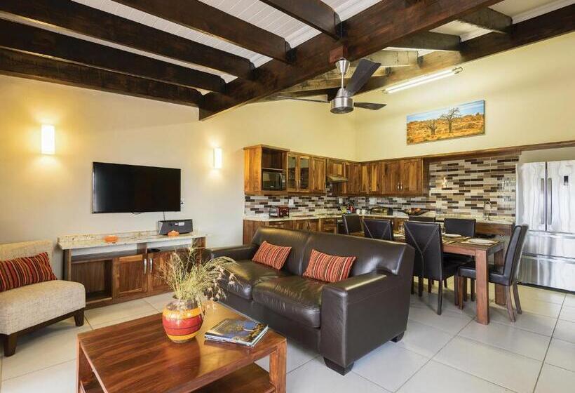 プール付３ベッドルーム　ビラ, The Kingdom Resort