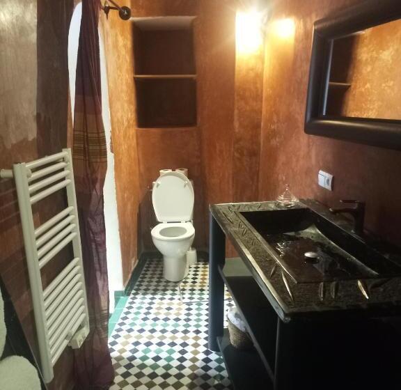 Economy Quadruple Room, Dar Faracha Fes