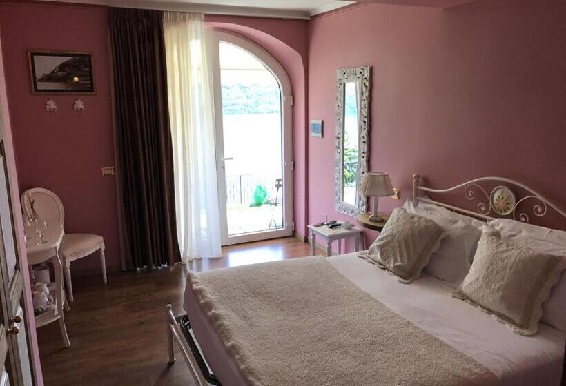غرفة قياسية مطلّة علي البحيرة, B&b Lago Maggiore