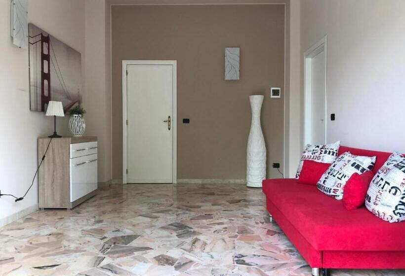 آپارتمان 1 خوابه با بالکن, Le Torrette Rooms And Apartments