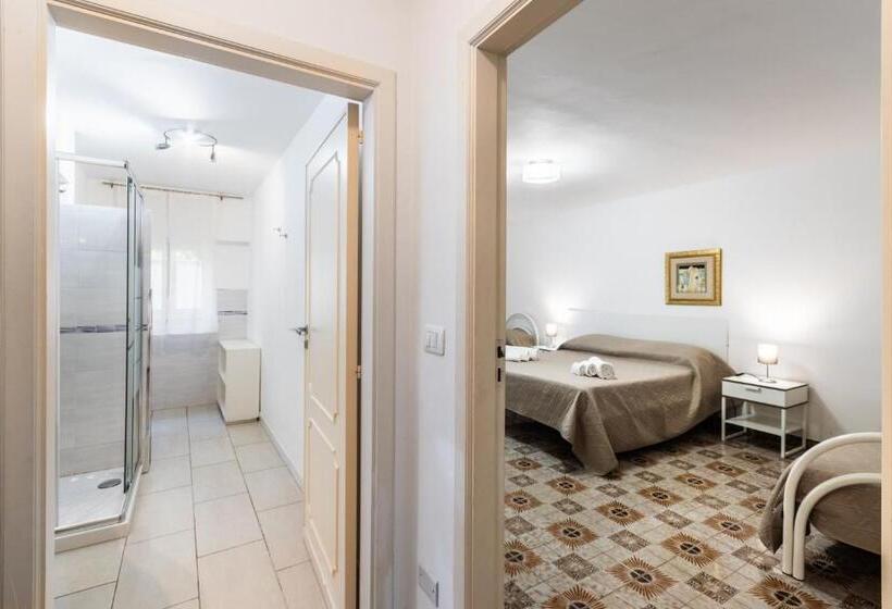 اتاق استاندارد چهار تخته, Le Torrette Rooms And Apartments
