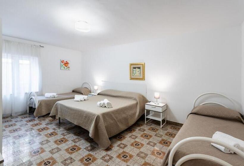 Четырехместный Номер Стандарт, Le Torrette Rooms And Apartments