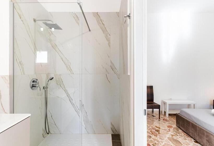 اتاق استاندارد با بالکن, Le Torrette Rooms And Apartments