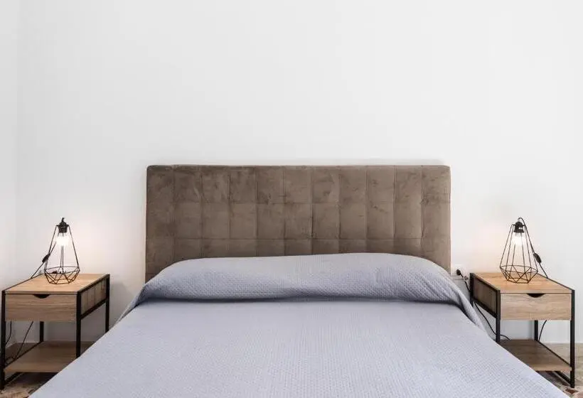 バルコニー付きスタンダードルーム, Le Torrette Rooms And Apartments