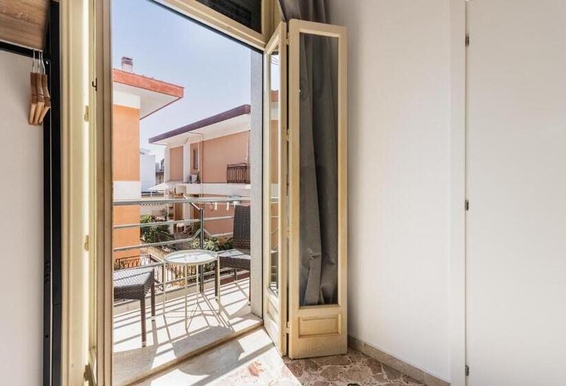 Номер Стандарт с Балконом, Le Torrette Rooms And Apartments