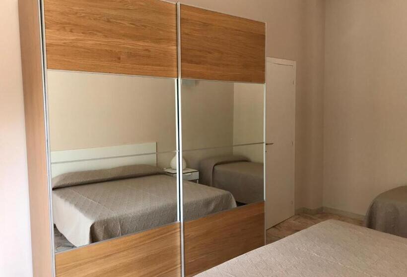 آپارتمان 1 خوابه با بالکن, Le Torrette Rooms And Apartments
