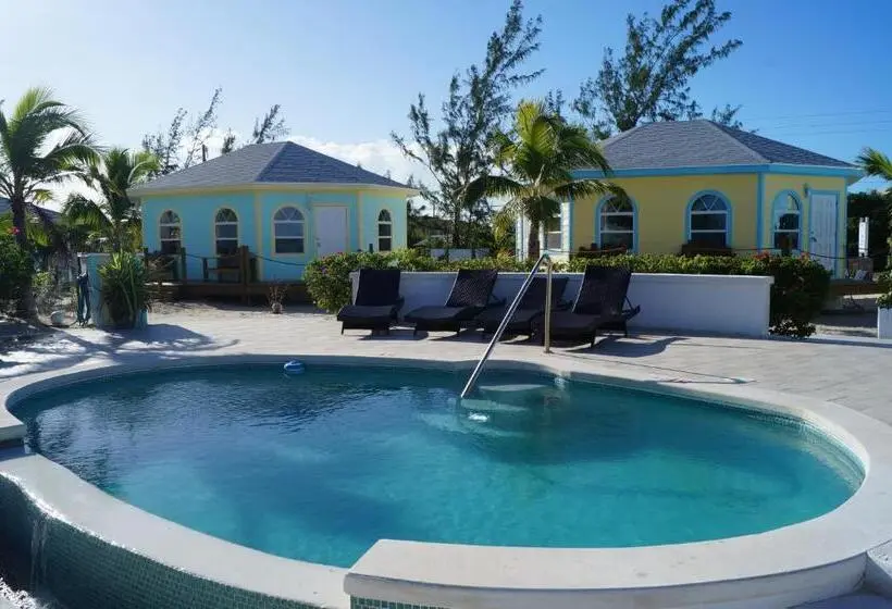 ویلای استاندارد با چشم‌انداز باغ, Paradise Bay Bahamas
