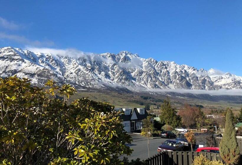 اتاق استاندارد با چشم‌انداز, Visitor Room Self Check In