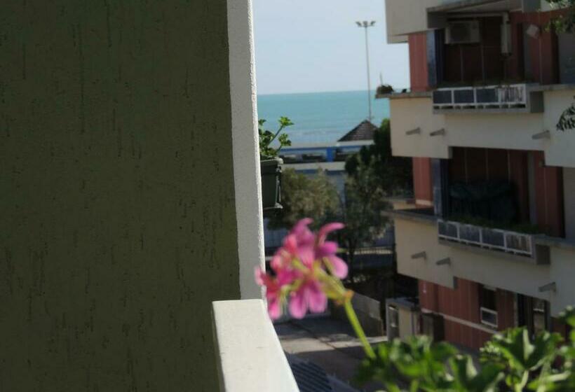 Номер Стандарт, Ai Fiori