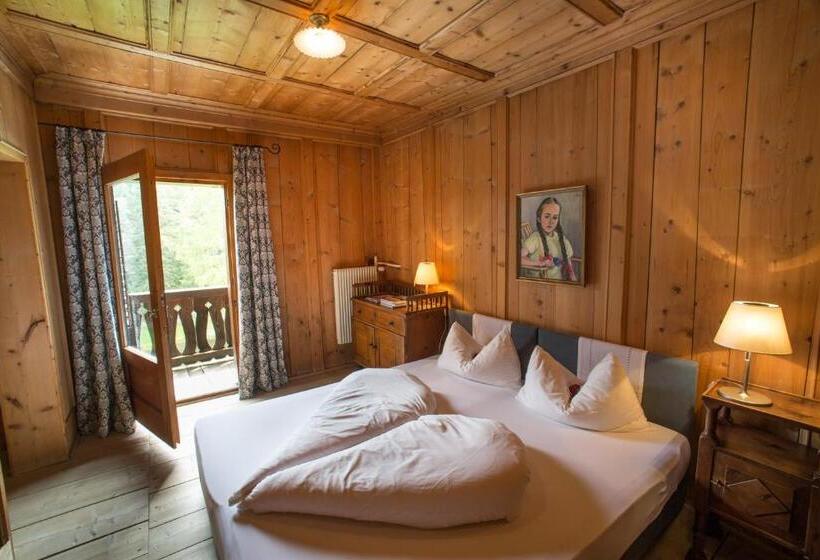 חדר סטנדרט, Der Zirmerhof