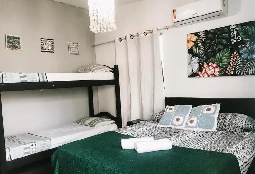 اتاق استاندارد چهار تخته, Pousada Porto Feliz