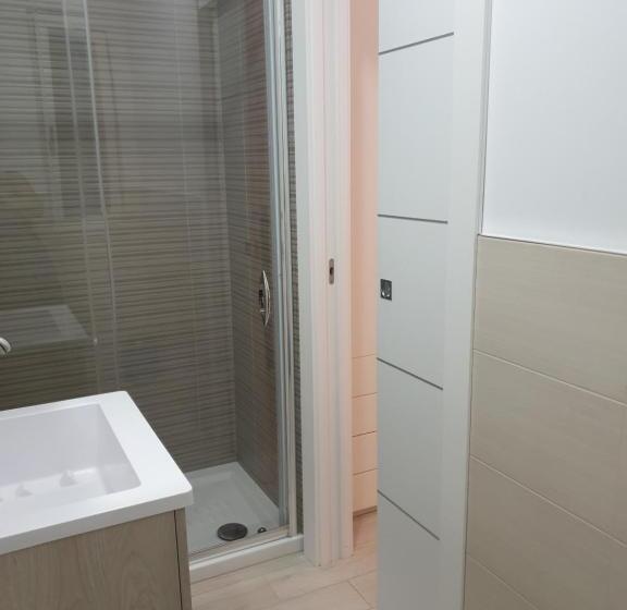 标准间, La Passione Dei Sassi