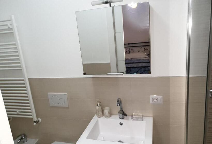 标准间, La Passione Dei Sassi