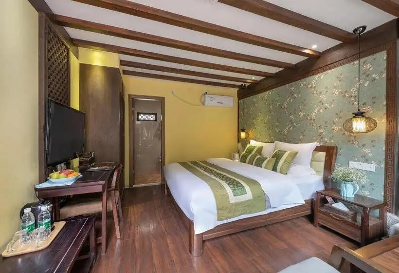 Deluxe-huone, Lijiang Gui Yuan Tian Ju Guesthouse