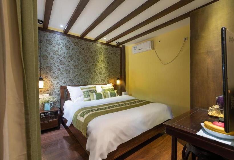 Номер Deluxe, Lijiang Gui Yuan Tian Ju Guesthouse