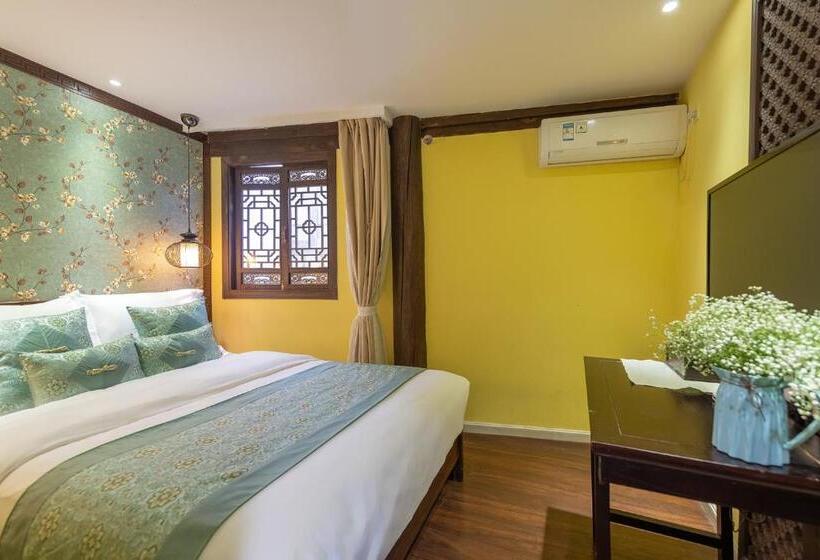 Люкс 2 Спальни, Lijiang Gui Yuan Tian Ju Guesthouse