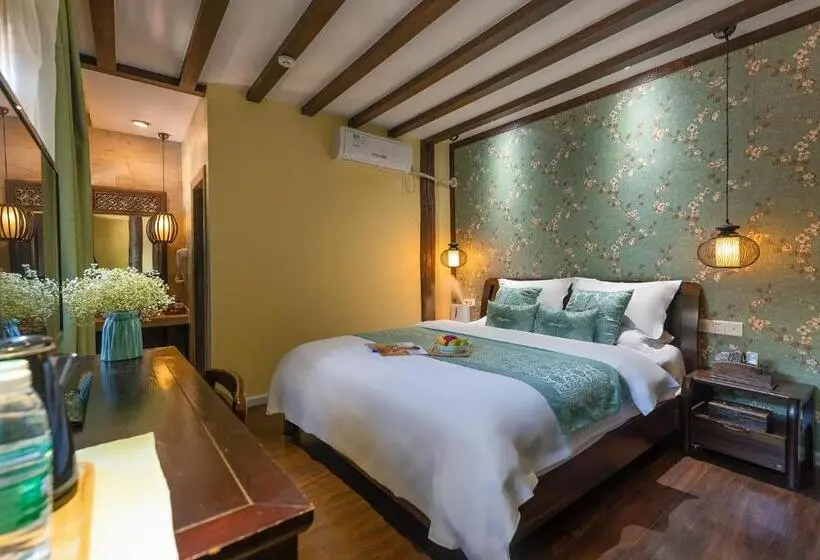 Superior-huone, Lijiang Gui Yuan Tian Ju Guesthouse