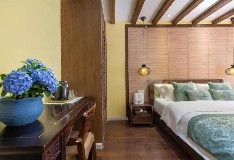 Deluxe-huone, Lijiang Gui Yuan Tian Ju Guesthouse