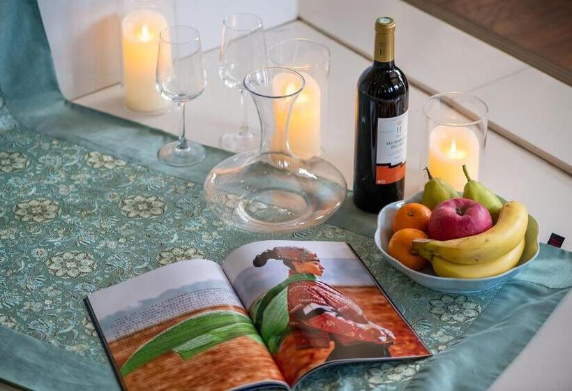 带大床的复式套间, Lijiang Gui Yuan Tian Ju Guesthouse