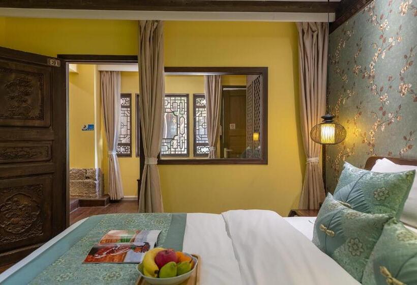 带2个卧室的套房, Lijiang Gui Yuan Tian Ju Guesthouse
