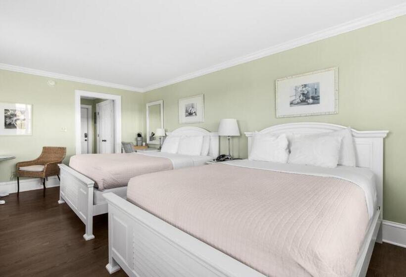 Номер Deluxe, The Tranquil House Inn