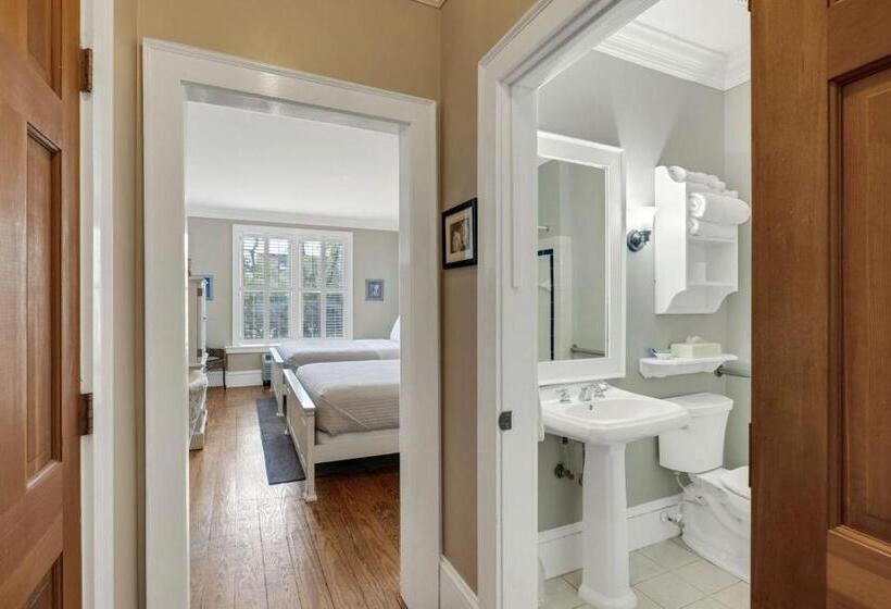 スタンダード４人部屋, The Tranquil House Inn