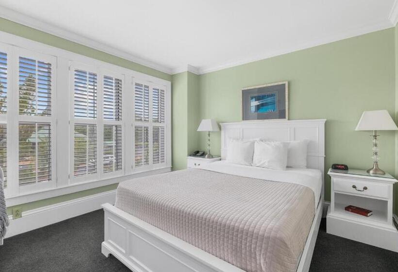 スイート, The Tranquil House Inn