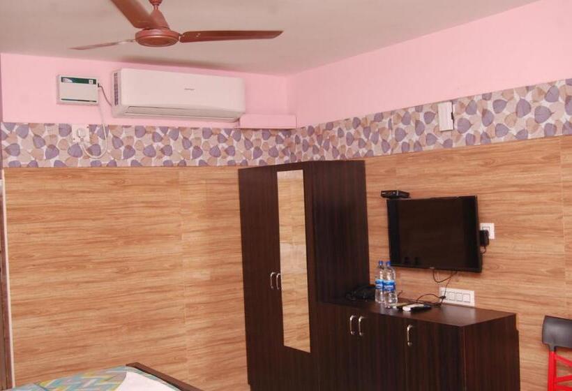 חדר דלוקס, Adhi Residency