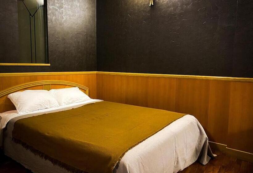 חדר סטנדרט, 紅 Bin