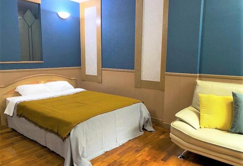 스탠다드 룸, 紅 Bin