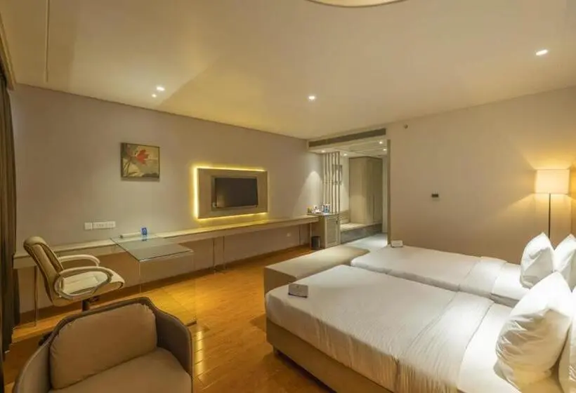 プレミアムルーム, Sarovar Portico Morbi