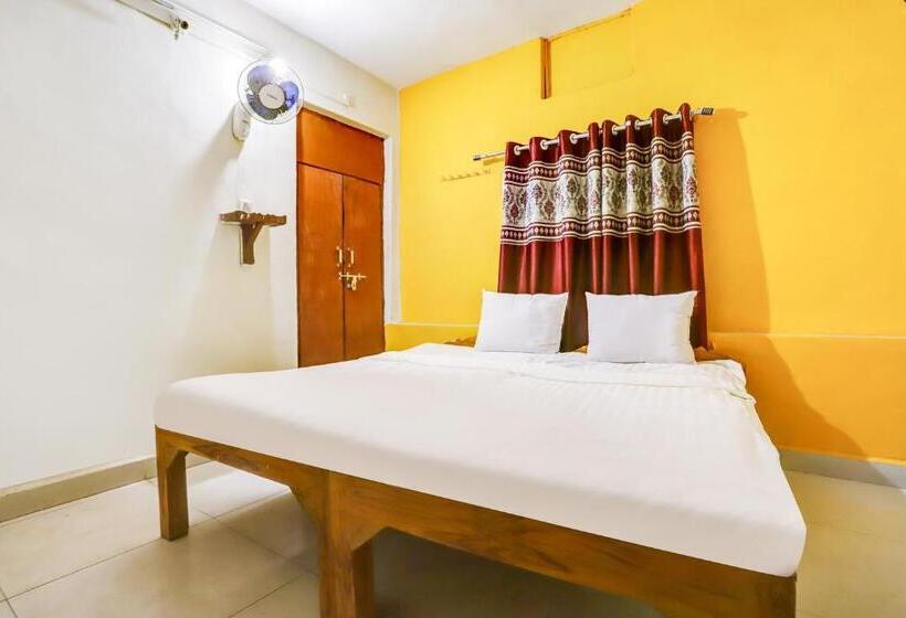 חדר קלאסי לשלושה, Spot On 79411 Flagship Inn