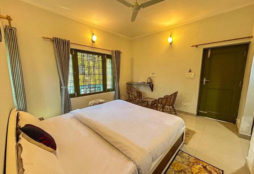 غرفة ديلوكس, Thehimalayanliving Whistling Pines