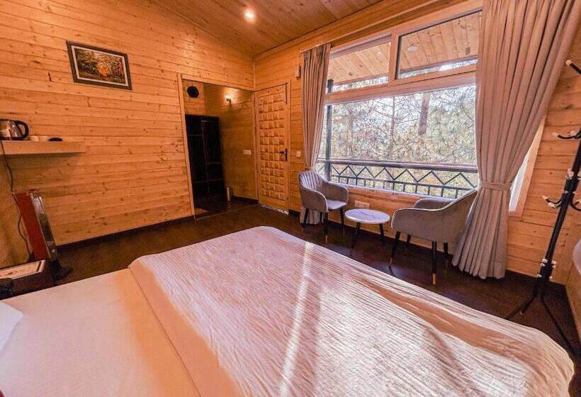 스탠다드 룸 킹사이즈 침대, Thehimalayanliving Whistling Pines