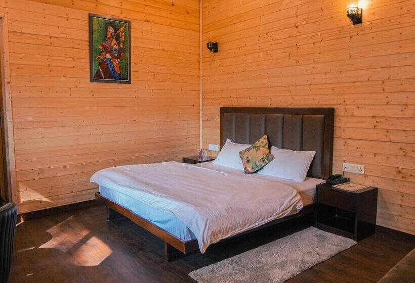 غرفة قياسية سرير كينج, Thehimalayanliving Whistling Pines