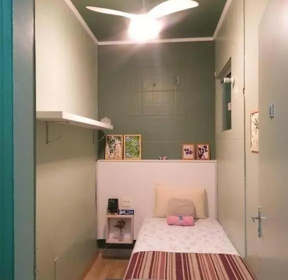 Standard Einzelzimmer Geteiltes Bad, Elô Hostel