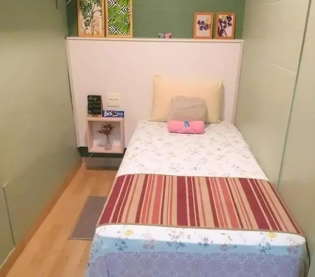 Standard Einzelzimmer Geteiltes Bad, Elô Hostel