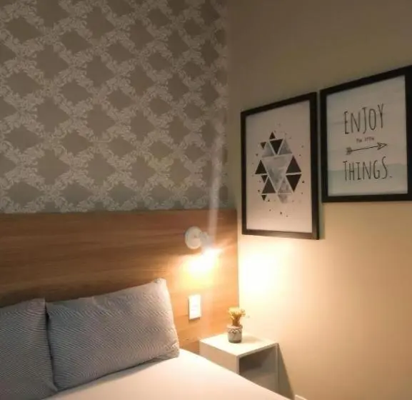 Suite, Elô Hostel