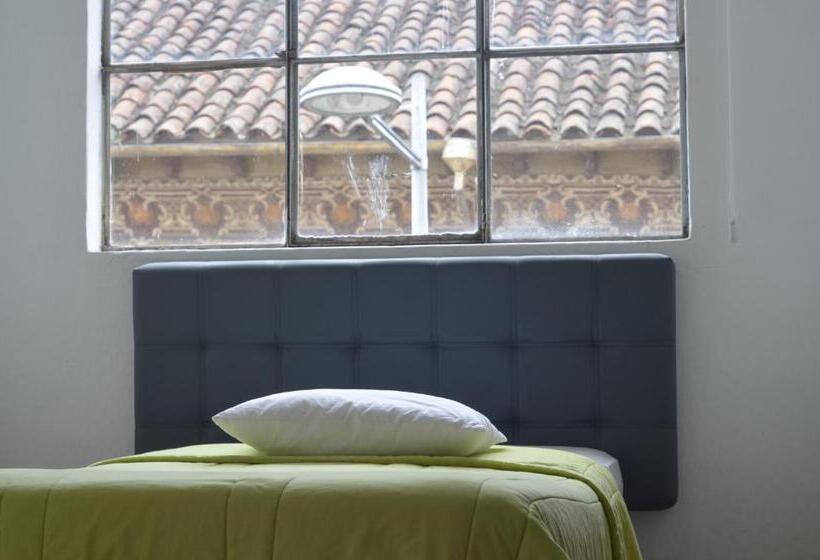 스탠다드 룸, Hostal Siberia Cuenca
