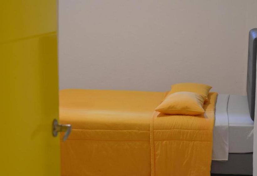 스탠다드 룸, Hostal Siberia Cuenca